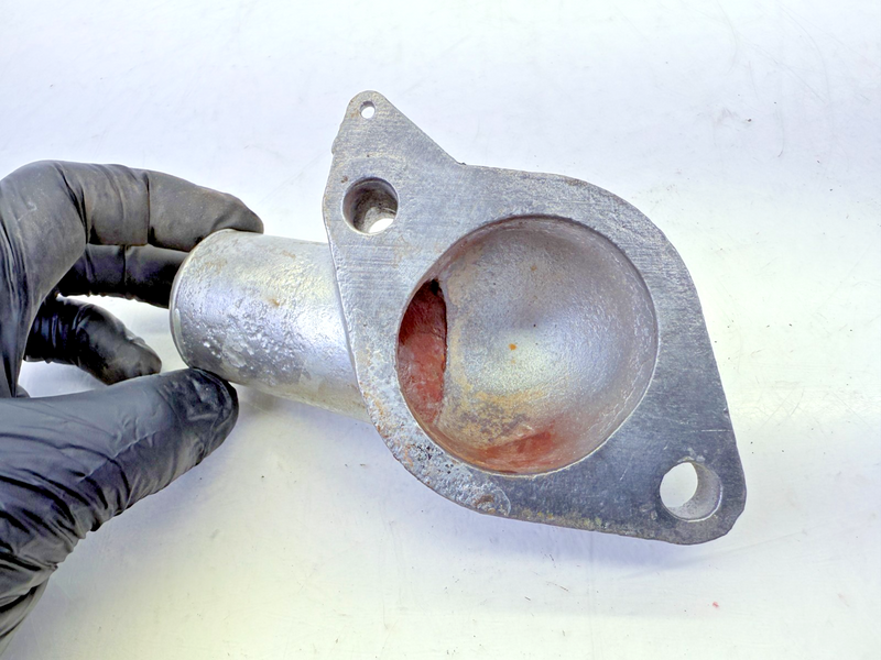 OEM 1968 - 1973 Corvette Camaro Nova Chevelle GM 3977660 Thermostat Housing B45