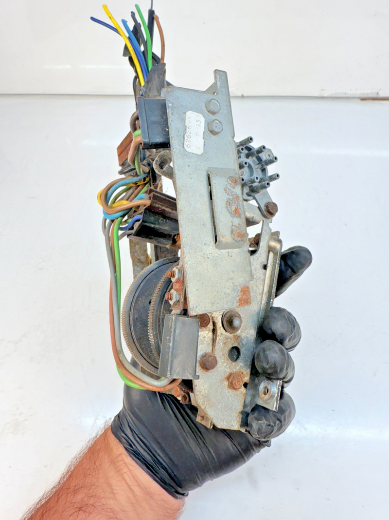 OEM 1969 1970 1971 Corvette Heater Air Conditioning Control Assembly B82-2