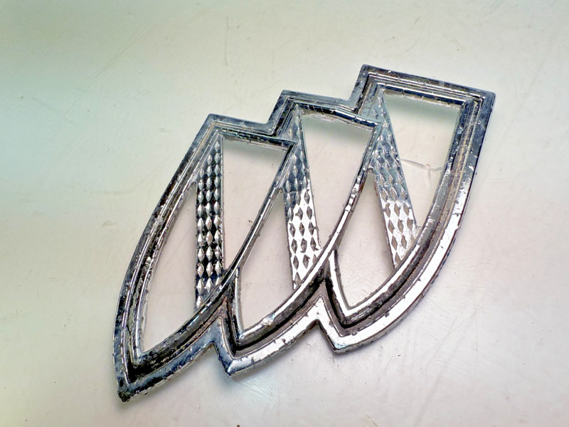 OEM 1968 Buick LeSabre Le Sabre Rear Trunk Lid Tri Shield Emblem 7740825 E7-31