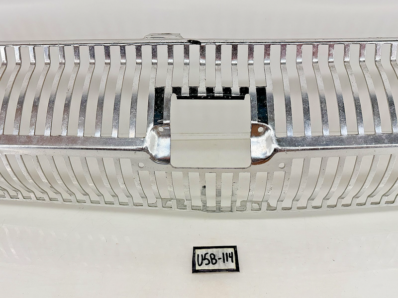 RARE Vintage OEM 1962 Mercury Monteray Grill 62 grille U5B-114