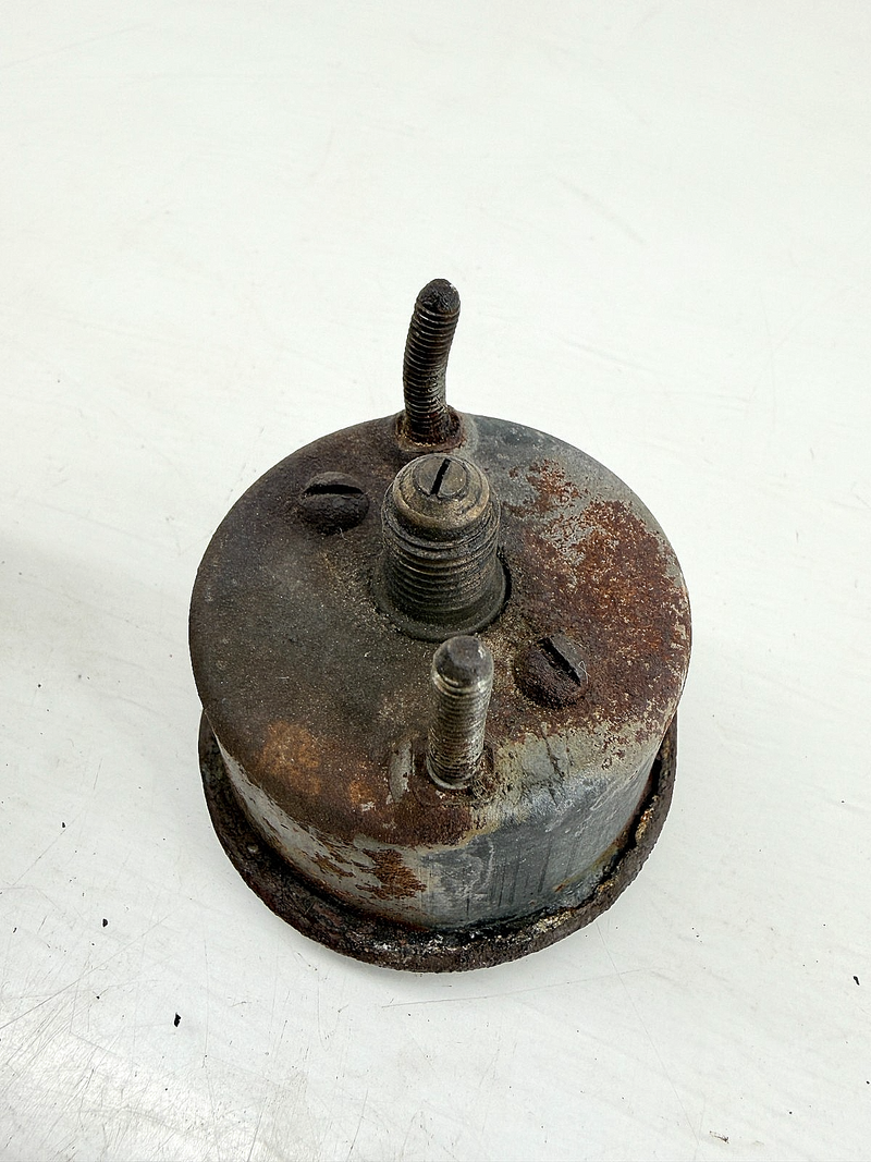 OEM 1940's Ford GPW Jeep Willys MB M38 Oil Pressure Gauge 0-80 PSI WWII C67-111