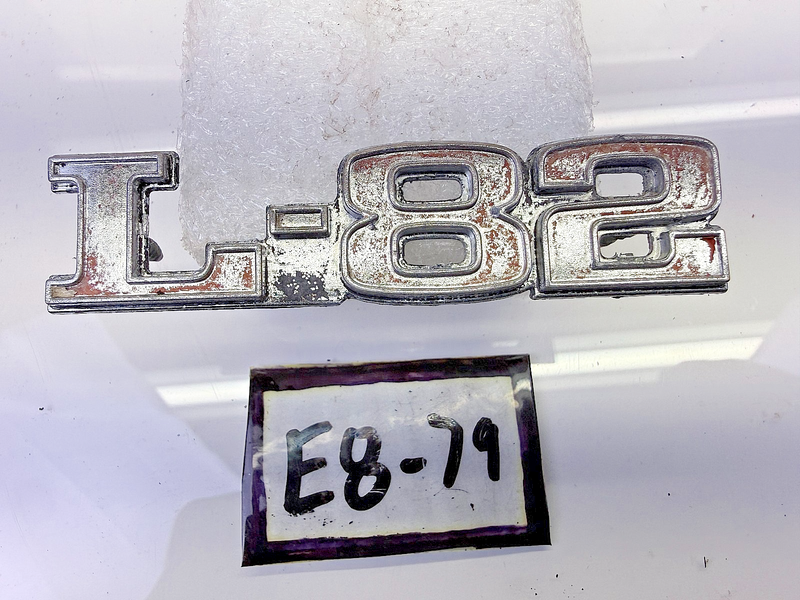 OEM 1973 - 1979 Corvette C3 Hood "L-82" Emblem Badge 367685 E8-79