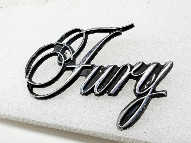 OEM 1975 - 1978 PLYMOUTH FURY SCRIPT EMBLEM MOPAR 3811524 E10-80