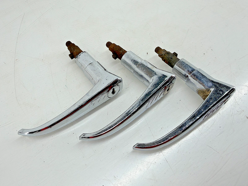 (1) 1939 1940 1941 BUICK PONTIAC OLDS REAR TRUNK LID LOCKING HANDLE ROD RAT C34