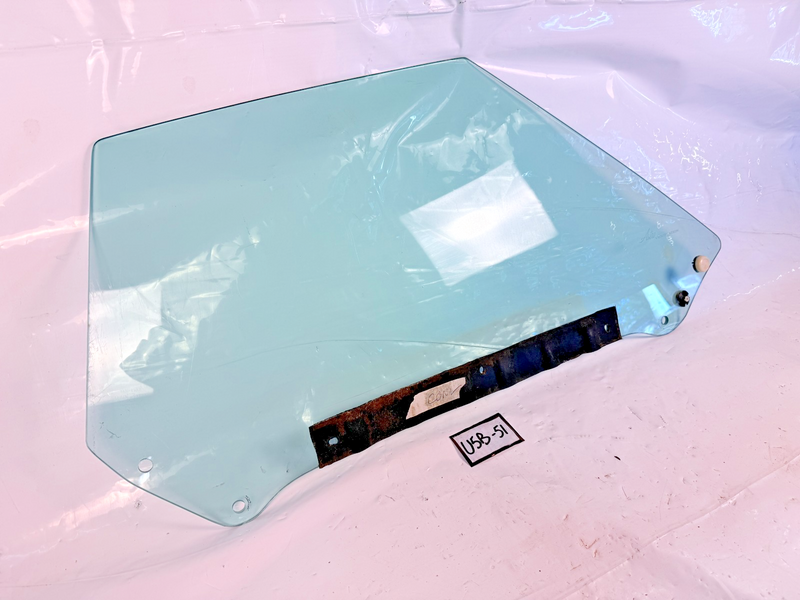 OEM 1968 - 1969 C3 Corvette Passenger Side Door Window Glass CONVERTIBLE U5B-51