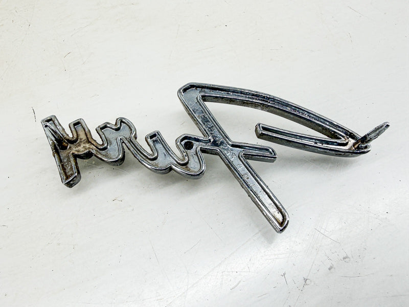 OEM 1965 1966 PLYMOUTH FURY FENDER EMBLEM MOPAR 2524233 E10-95
