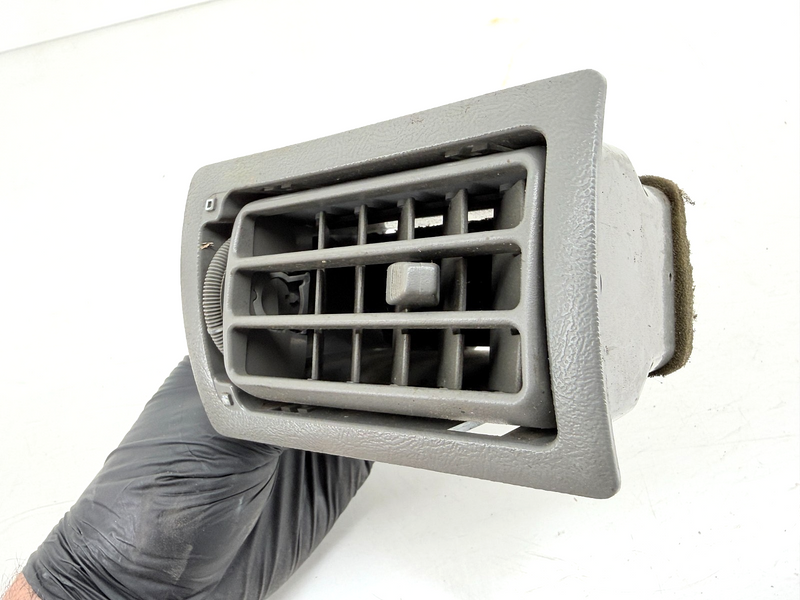OEM 1987 - 1993 Mustang LX GT ORIG GREY RH DASH VENT BEZEL E7ZH-19893-AW C69-19