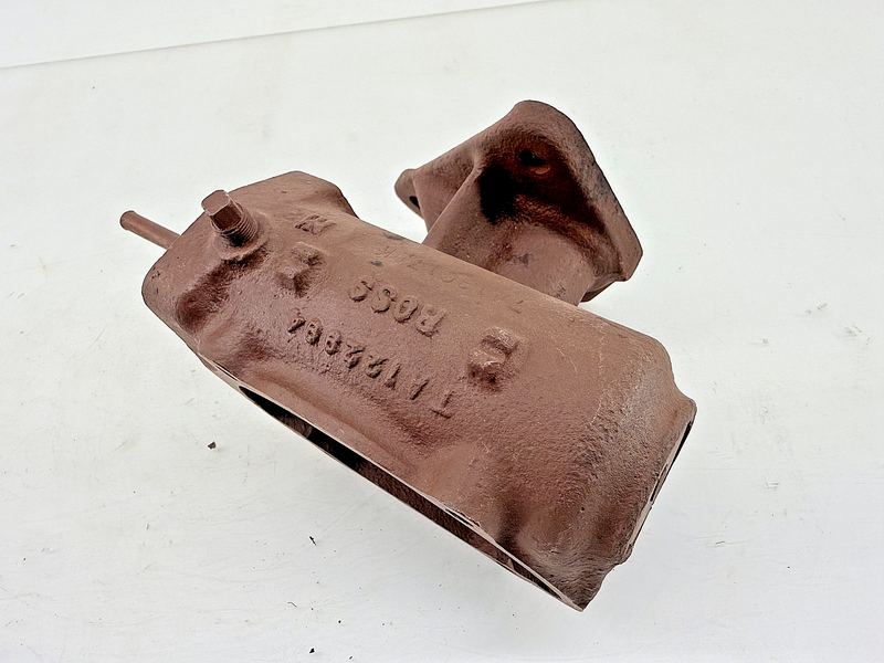 OEM 1946 - 1955 Willys Ross Steering Box Housing TA122994 P/U S/D S/W M38 C41-11