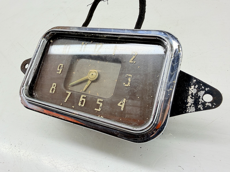 Original GM  1937 1938 1939 1940 Chevrolet Dash Clock Chevy C73-22
