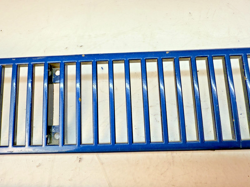OEM 1968 - 1975 Corvette C3 Pair Rear Deck Insert Grille Vent Astro 1969 B82-21