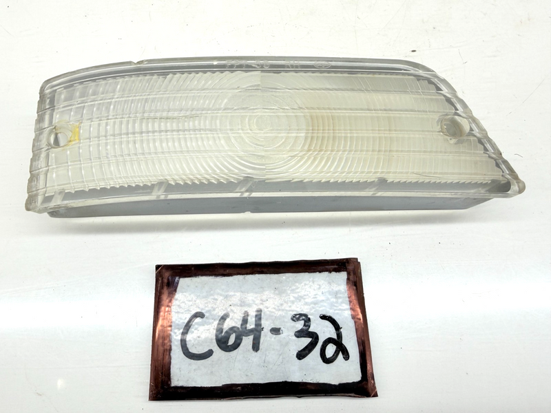 OEM 1958 FORD FAIRLANE Parking Lamp Lens FPT-58 RH C64-32