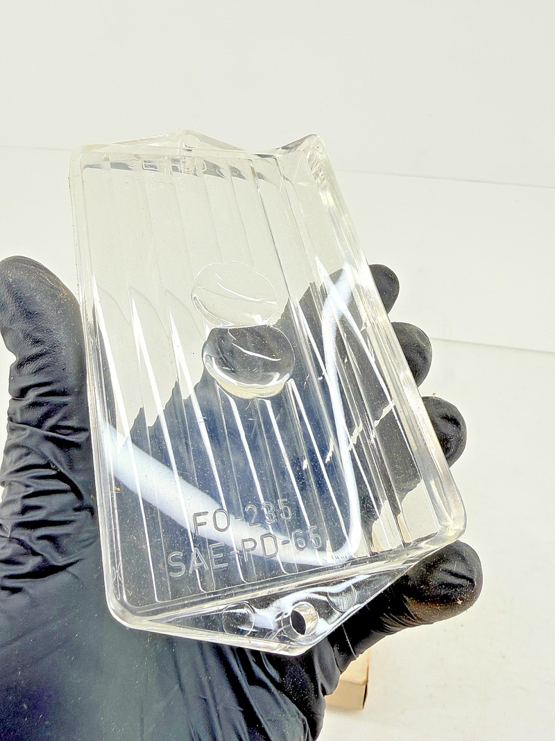 NOS 1965 Ford Galaxie 500 XL LTD Parking Light Lens C5AZ-13208-A1 C57-71
