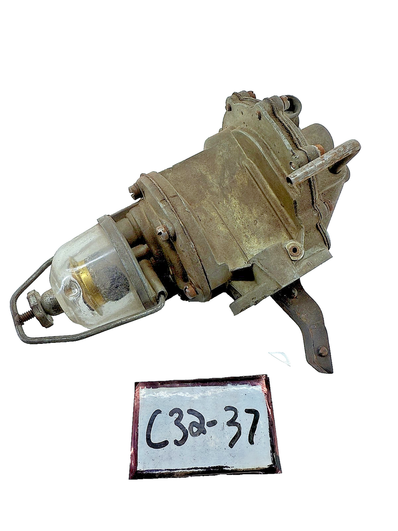 NORS AC Logo Fuel Pump 9922 Dual Action Vacuum 1952 1953 Ford 6-Cylinder C32-37