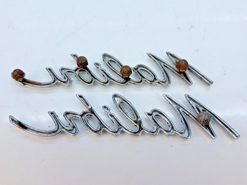 OEM 1964 - 1967 Chevrolet Malibu PAIR Emblem Badge GM 7660543 1965 1966 E5-39