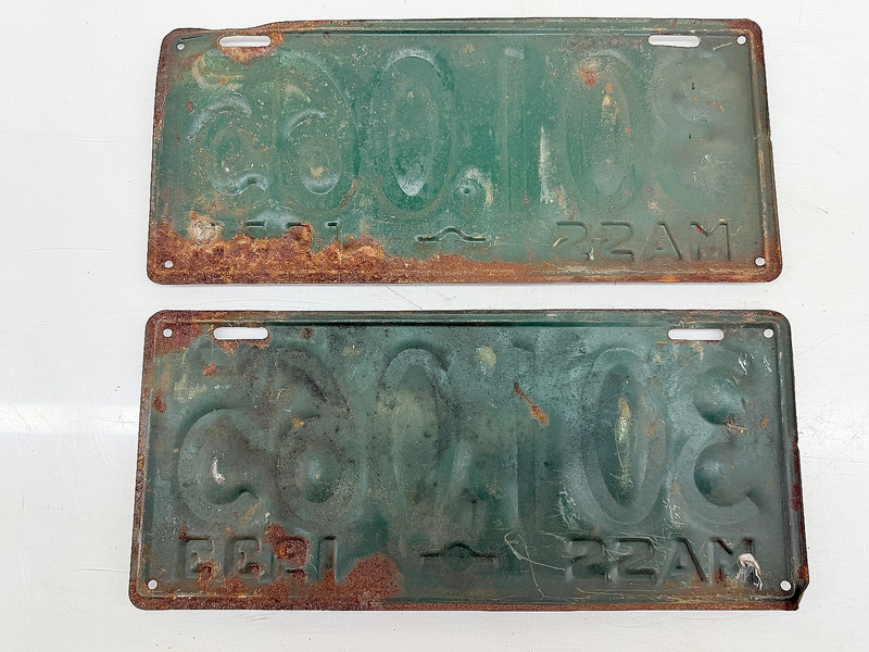Vintage PAIR 1933 301065 Massachusetts License Plate Sign MA 301.065 C76-4