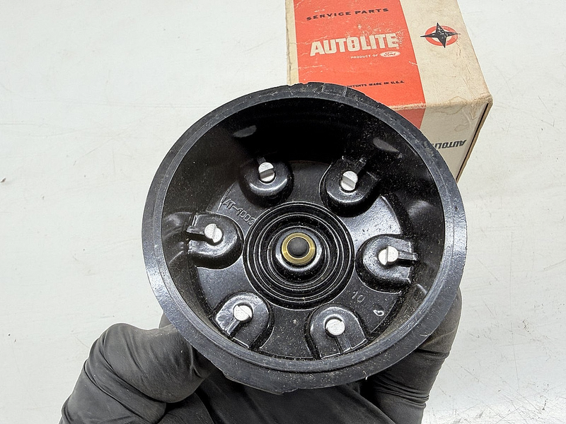 NOS AUTOLITE 6 CYL DISTRIBUTOR CAP IAT-1003 FORD FLATHEAD ERA C77-46
