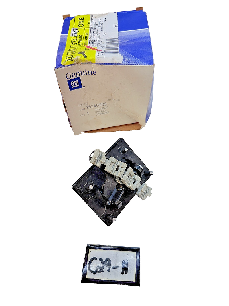 NEW OEM 1996 - 2014 Express Savana Rear Side Door Latch Handle 15740709 C29-11