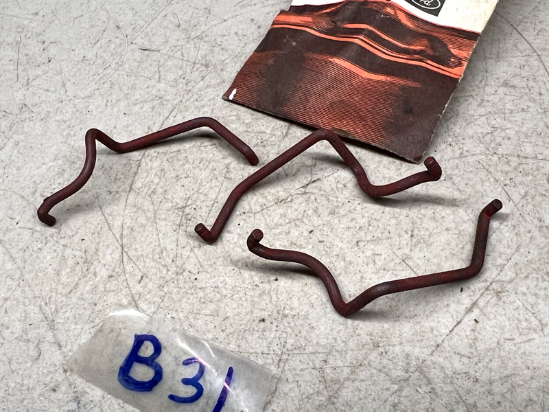 (3) NOS FORD RODS D5VZ-9A599-A CM-2157 B31-136