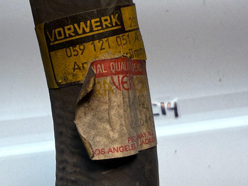 NOS VORWERK VW HOSE  059121051A C14-20