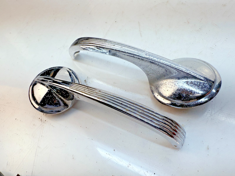 OEM 1950'S GM PAIR INTERIOR DOOR HANDLES 161018 57 CHEVROLET OLDSMOBILE B79-19