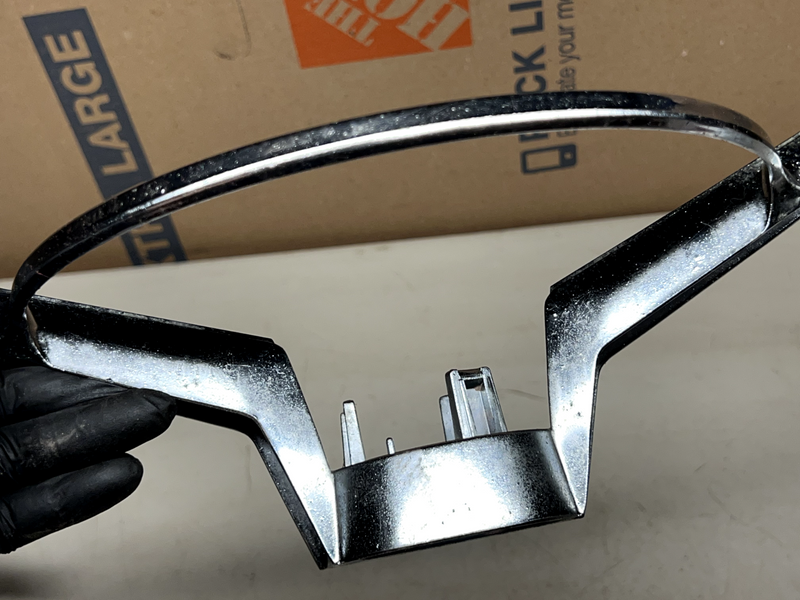 OEM 1965 1966 Chevy Impala Caprice Steering Wheel Horn Ring 3882985 65 66 B37-27