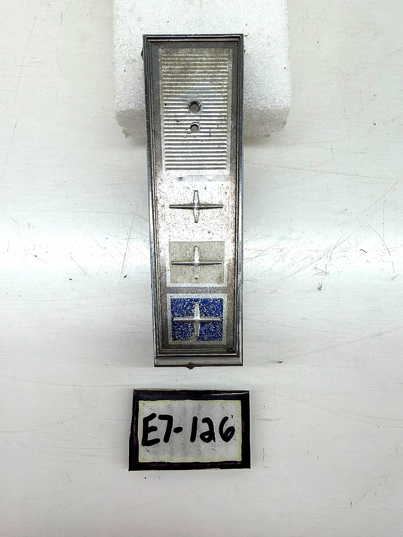 OEM 1965 1966 Comet Capri Caliente Cyclone Front Grille Emblem C5GB-8213-B E7