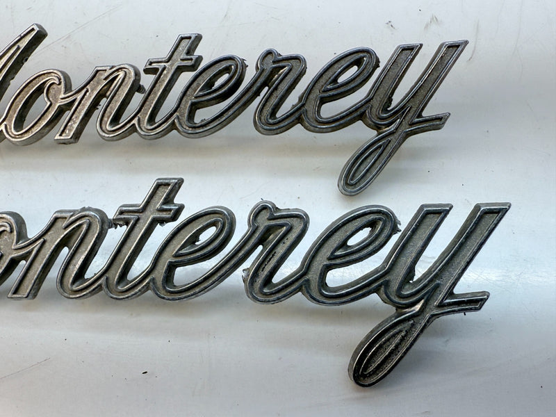 VINTAGE OEM 1971 1972 MERCURY MONTEREY PAIR SCRIPT EMBLEM BADGE E5-32