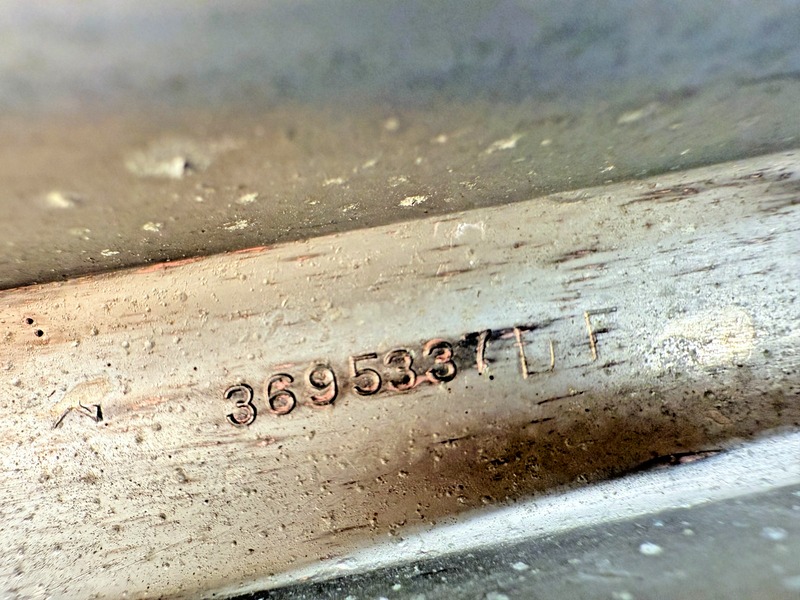 1951 Chevrolet Hood Emblem Ornament Jet Plate Wings Bullet Rocket 3695337 B3-27