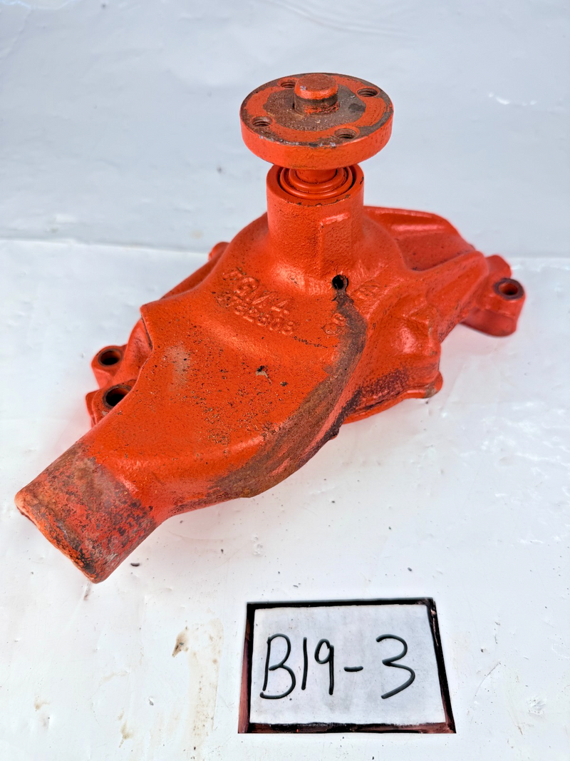 OEM 1963 - 1970 Corvette 327 350 Water Pump w/o Bypass GM 3782608 B19-3