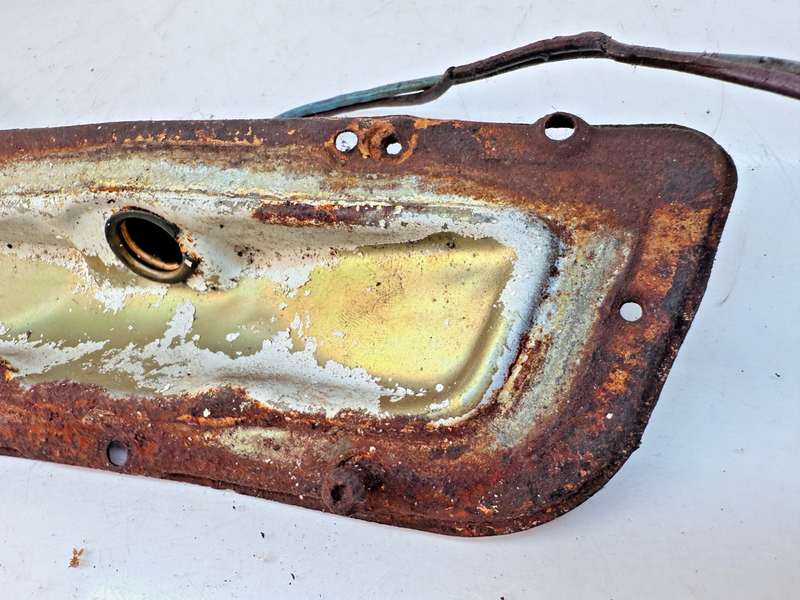 OEM 1960 CHEVY IMPALA BEL AIR EL CAMINO PARK LIGHT TURN SIGNAL HOUSING B4-50