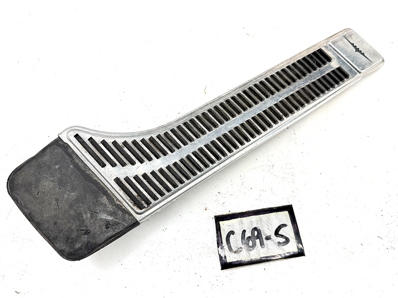 Rare Vintage Original 1959 1960 Pontiac Gas Pedal & Trim 532590 C69-5