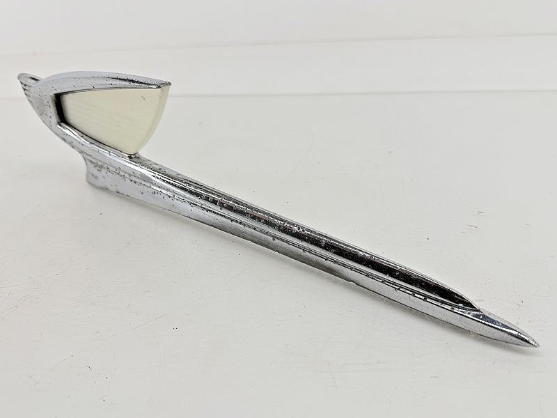 OEM 1939 CHEVROLET CHEVY MASTER DELUXE HIGH BIRD HOOD ORNAMENT GM T-29784 C69-7
