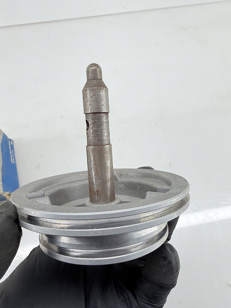NOS 1964 Ford C6 Transmission Servo Piston C4AZ-7D021-C C51-16