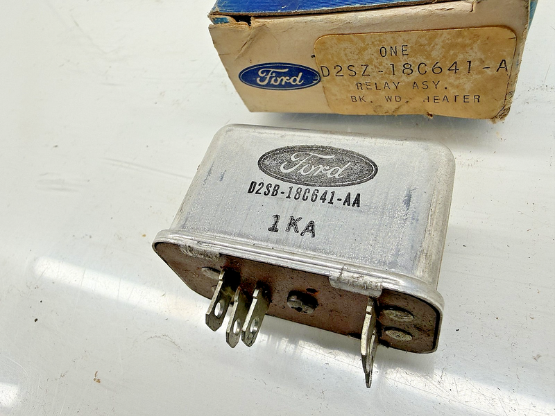 NOS 1972 FORD THUNDERBIRD Rear Window Defogger Relay D2SZ-18C641-A C62-40