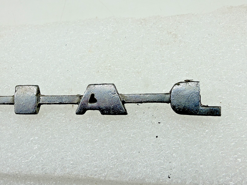 OEM 1957 Pontiac Chrome Dash Emblem Badge E57 9-69