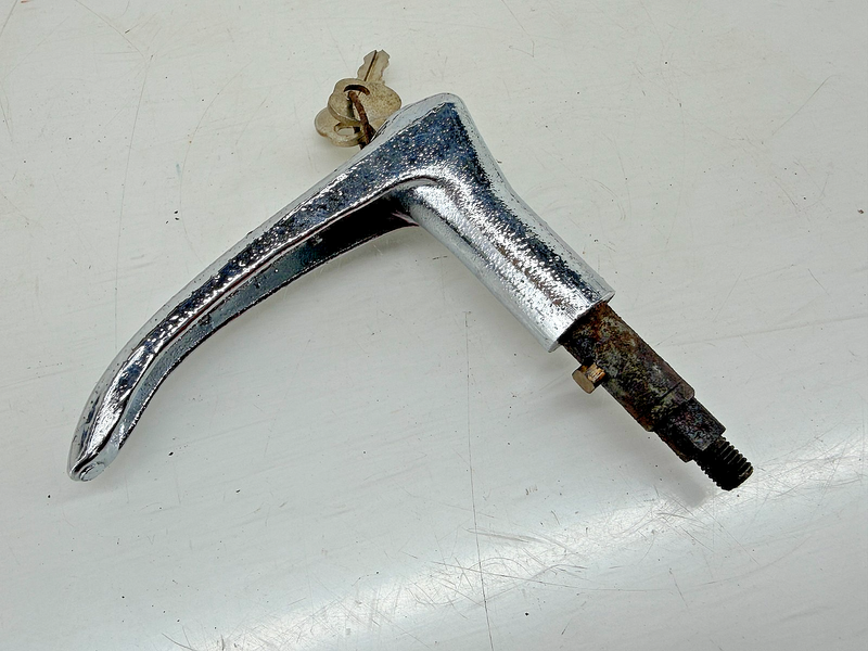 1939 1940 1941 BUICK PONTIAC OLDS REAR TRUNK LID LOCKING HANDLE ROD RAT C34-25