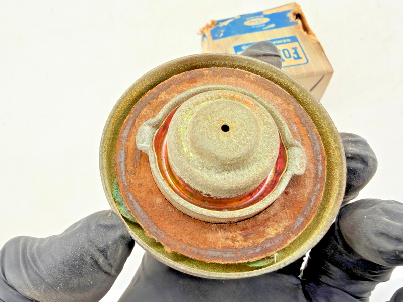 Nos 1963 Ford Galaxie Gas Cap C3AZ-9030-A C60-25