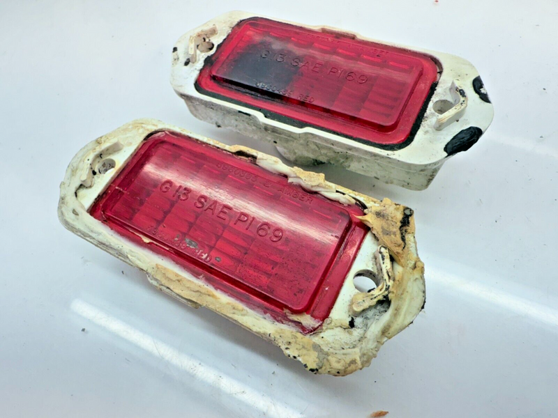 OEM 1969 Camaro RS SS Z/28 Yenko Chevelle Malibu REAR MARKER LAMP LIGHT B59-41