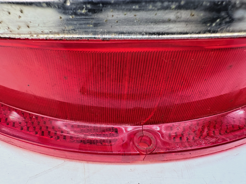 OEM 1962 Pontiac Catalina Tail Light Lens GUIDE 2 SAE STDB 62 5953093 B78-4