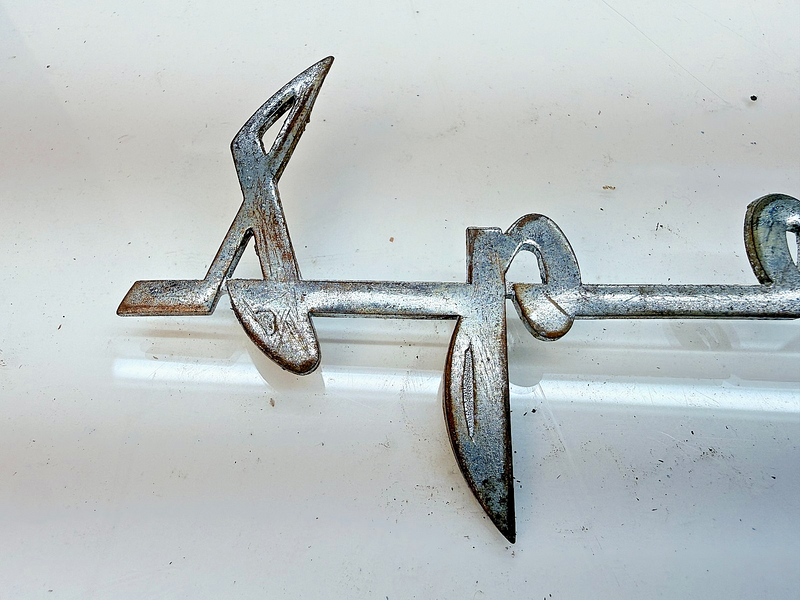 VINTAGE Original 1941 1942 PACKARD SPECIAL SCRIPT EMBLEM Badge E8-59