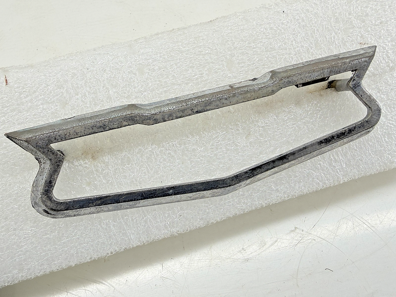 OEM 1955 1956 1957 Chevrolet Belair Trunk Lid Bezel BLC USA E9-61