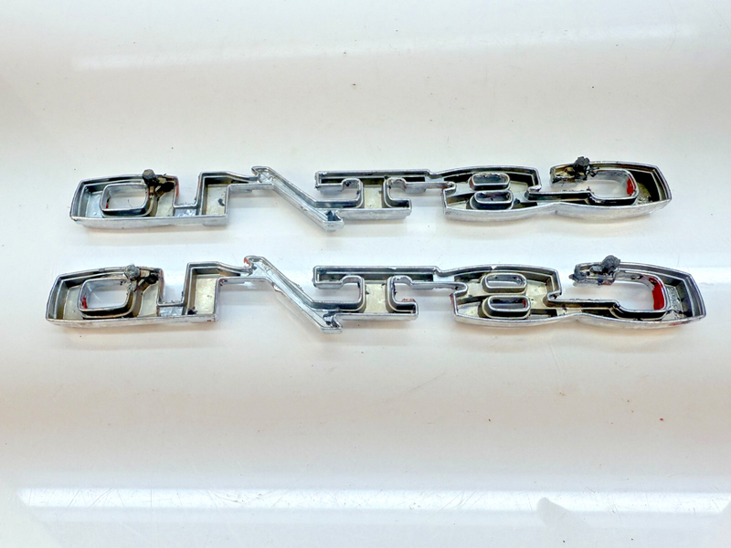 OEM 1969 - 1972 Chevy Pickup CST/10 Fender Emblem Truck Badge Trim B32-316