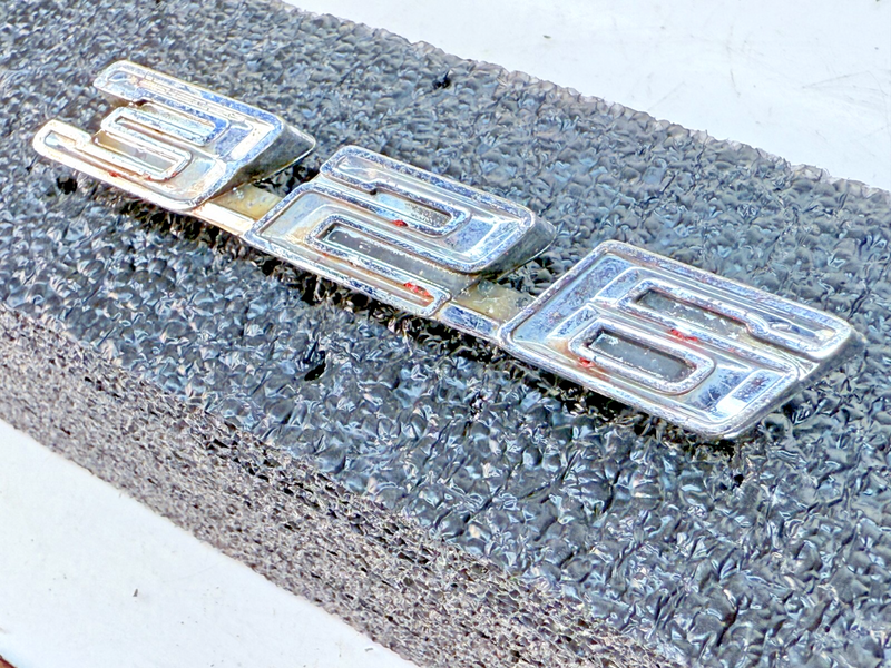 OEM 1967 Pontiac Lemans Firebird Tempest 326 Hood Emblem 9777847 67 B32-358
