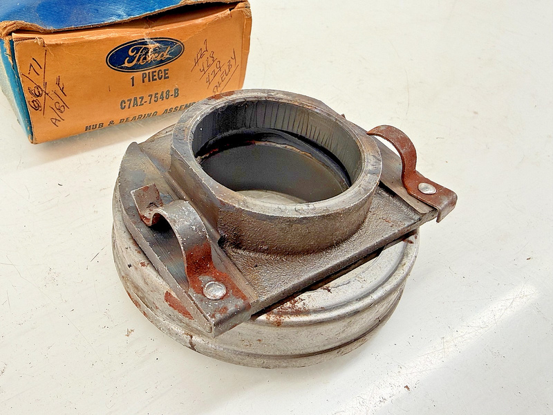 NOS 1967 Ford Mustang Boss 429 Shelby Hub & Bearing Assembly C7AZ-7548-B C61-28