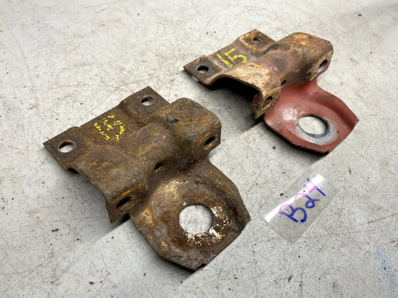 1960 Chevy Impala El Camino BelAir Biscayne  Front Fender Brackets SS 60 B24-15