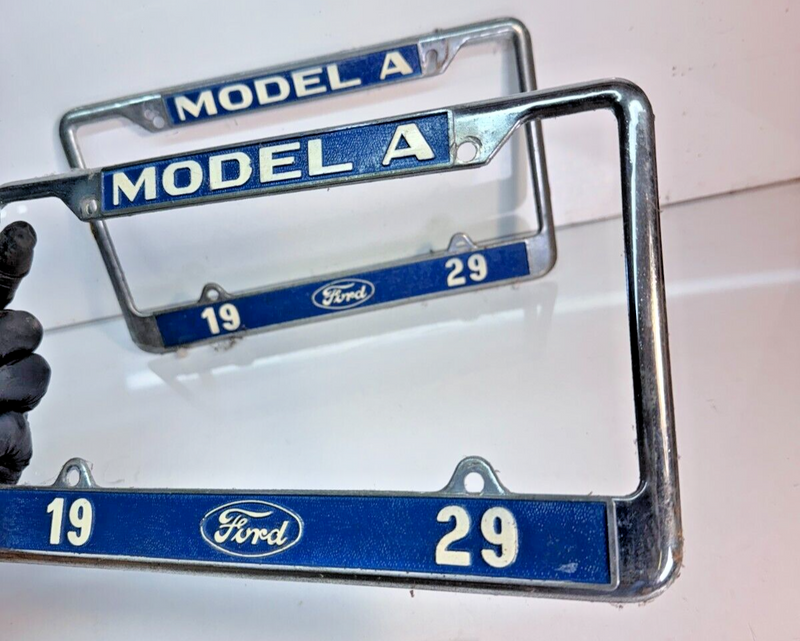 **Rare** Vintage 1929 FORD Model A Pair of License Plate Metal Frame C24-27