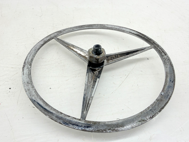 OEM Mercedes Benz W126 Rear Trunk Emblem Badge 1267580058 C67-44