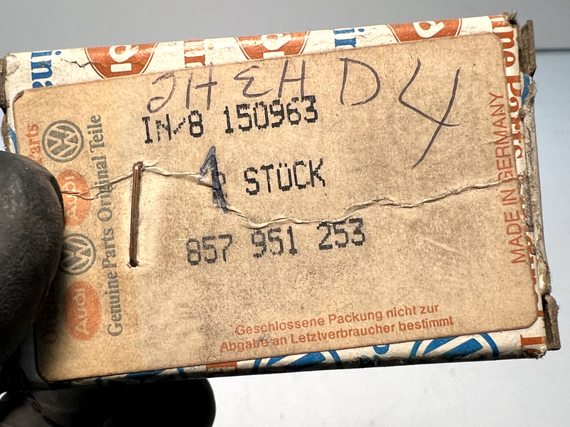 NOS Genuine VW Audi Fuel Pump Relay 191906383 191906383C 857953253 Germany C2-20