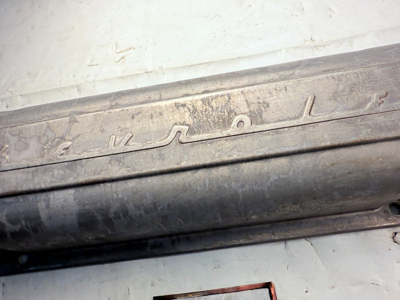 OEM 1959 -1968 Chevy Corvette Impala Nova 283 327 Valve Covers Script 1960 B48-8