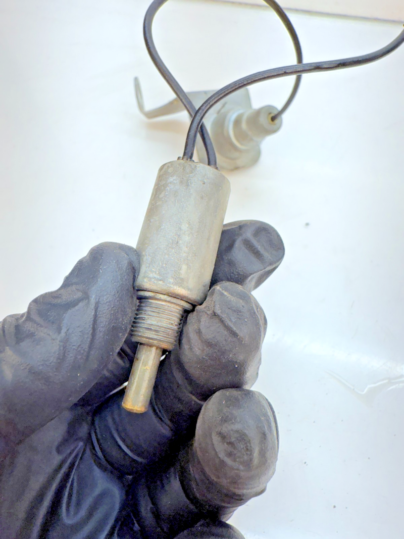 OEM 1963 Olds Cutlass Starfire 98 Instrument Panel Compartment Lamp LIGHT B78-11